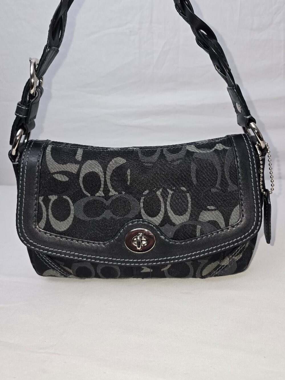 Coach Chelsea Black-Gray Optic Signature Turnlock Flap Shoulder Bag Y2K # 10992